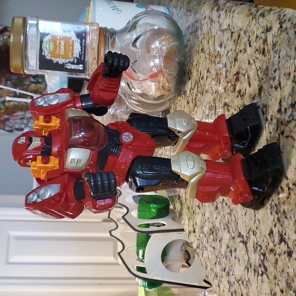 Robot - Picture 3 of 4